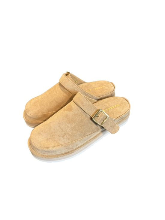 Madden Girl Shoes - Women's Madden Girl Beige Suede Buckle Clogs Size 9.5